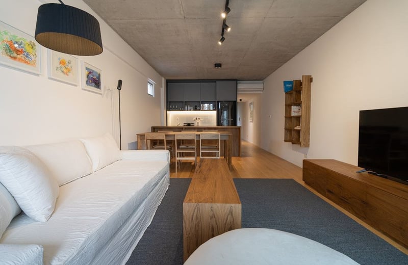 Rent of a modern and quiet 2-room apartment, Buenos Aires, Recoleta, Argentina